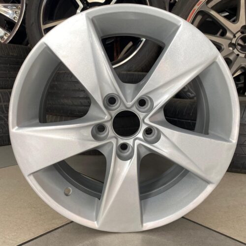 Roda Avulsa Aro 15 VW Polo Original 5x100 - Prata (Usada)